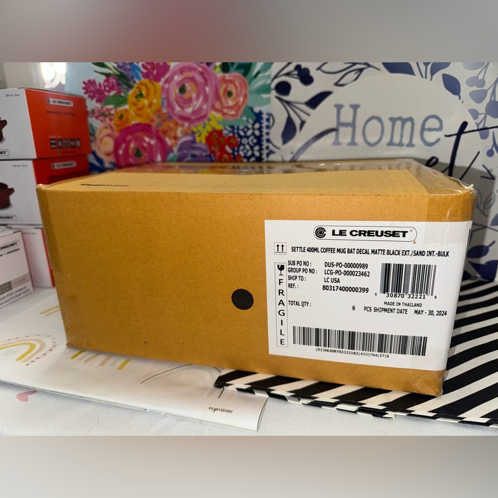NIB Set Of 6 LE CREUSET 14 Oz Mug Bats Licorice Matte Black Halloween Coffee Cup - Picture 8 of 9